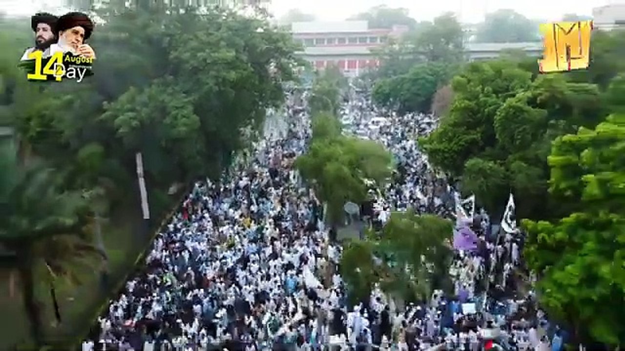 ہمارا پاکستان یہ پیارا پاکستان.  دارالعلوم کراچی میں یوم آزادی کی تیاریاں.