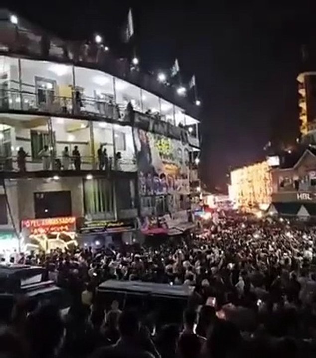 ہمارا پاکستان یہ پیارا پاکستان.  دارالعلوم کراچی میں یوم آزادی کی تیاریاں.