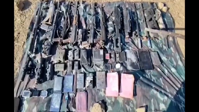 Teröristlere ait çok sayıda silah ve malzeme ele geçirildi