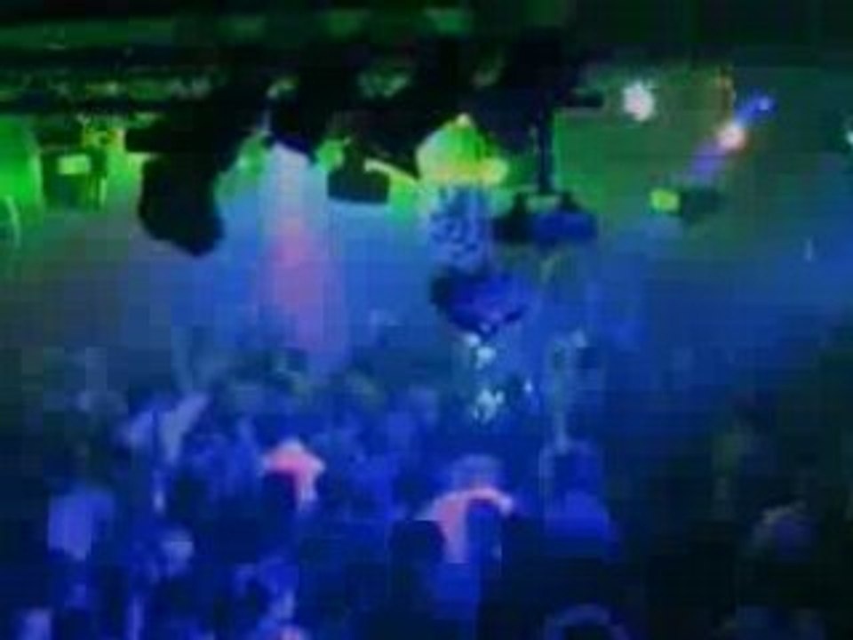 Gatecrasher[MINS00000180]