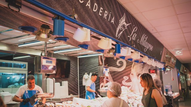 Cambios en los hábitos de consumo y cierre de negocios, resumen de una visita por los mercados de barrio