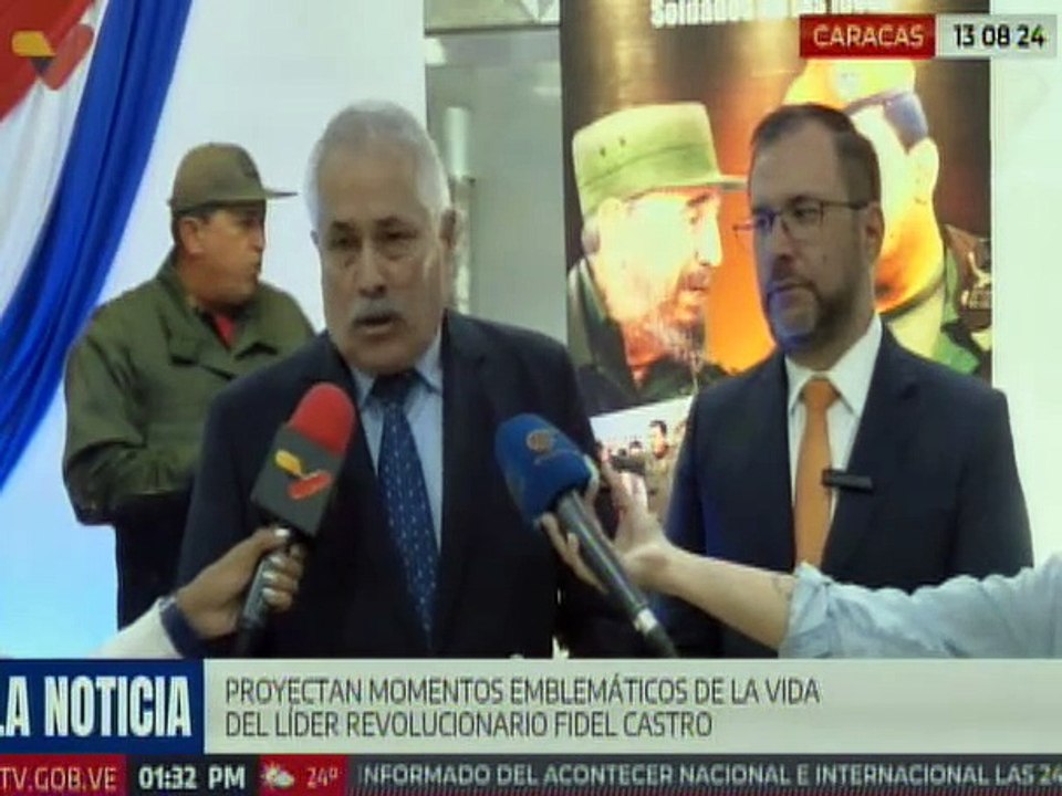 Rinden homenaje a Fidel Castro con exposición fotográfica en la Cancillería venezolana