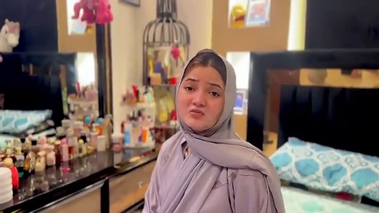 24_Hours_Wearing_Abaya_Challenge_❤️___Rabeeca_khan__