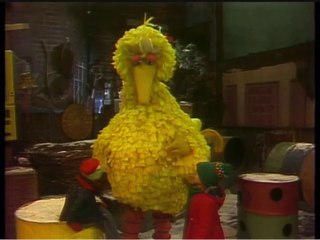 Christmas Eve on Sesame Street (1978) - Big Bird And Patty Kermit Down The Chimney (HD)