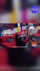 ¡Habitante de “La Casa de los Famosos México 2” casi sufre un infarto por culpa de sus compañeros!