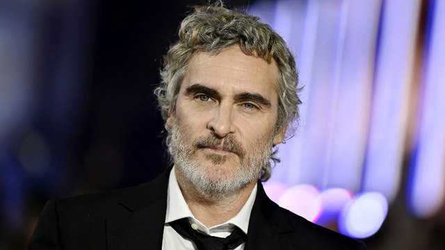 Joaquin Phoenix's Last-Minute Exit Sparks Hollywood Outrage Among Producers | THR News Video