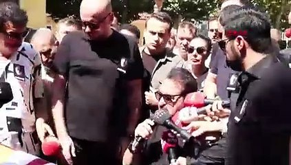 Aydemir Akbaş için İstanbul’a gelen İbrahim Tatlıses gözyaşlarına boğuldu