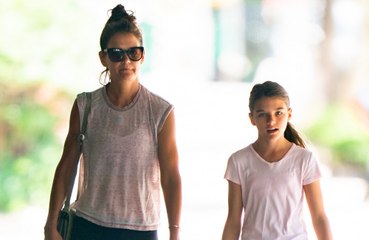 Katie Holmes: Tochter Suri geht aufs College