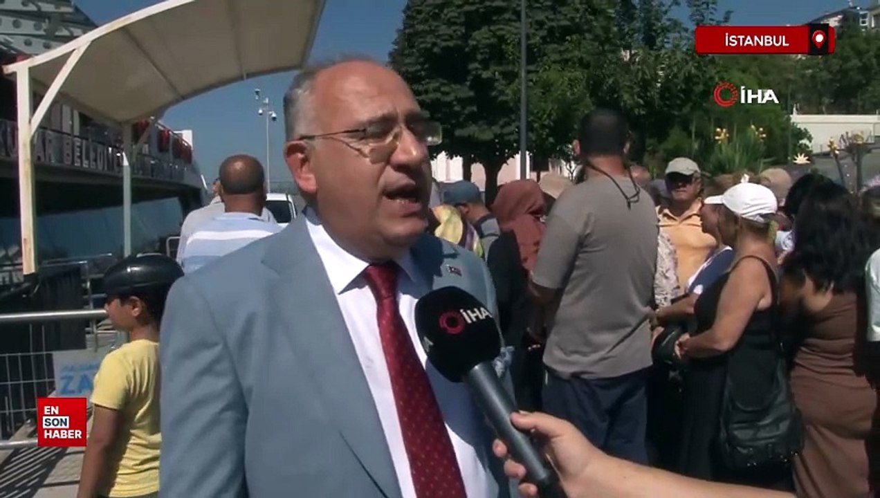 İstanbul’da öğrenci yurtlarında ücretsiz kalan emekliler boğaz turu yaptı