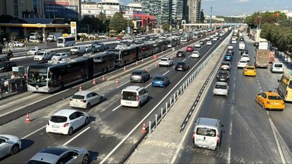 İstanbul'da 'Beyaz Yol' çalışması trafiği aksattı