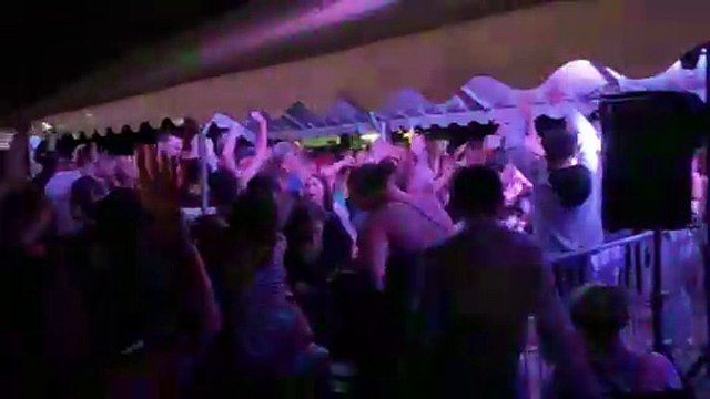 Crêches-sur-Saône : ambiance au bal du 15 août