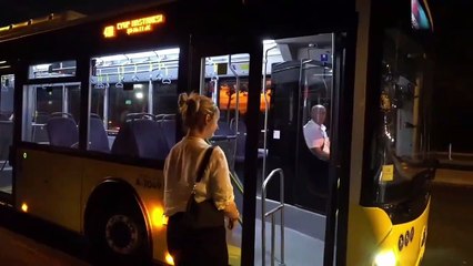 İETT Duyurdu: Kadın Yolcular 22.00'den itibaren İstediği Yerde İnebilecek