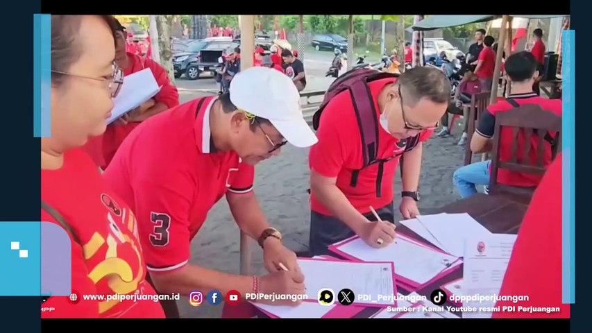 DPC PDIP Tabanan Bebersih Pantai dan Lepas Tukik di Pantai Yeh Gangga, Peringati Hari Koservasi Alam Nasional 2024