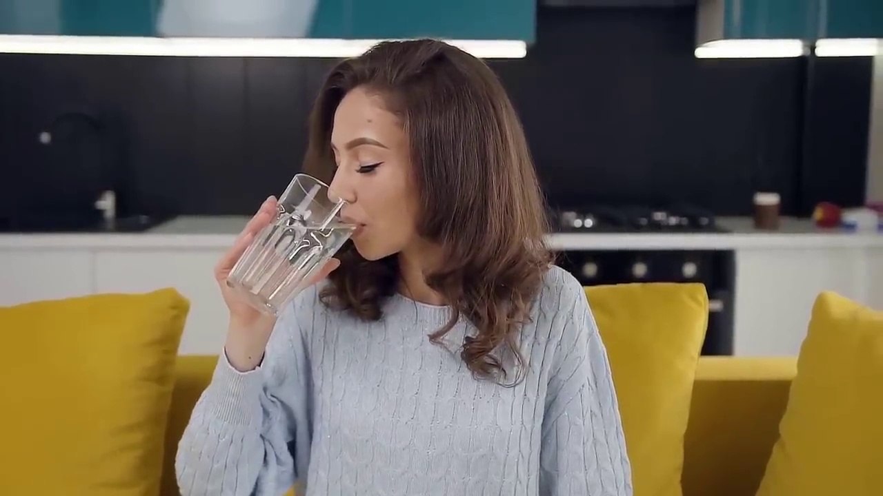 Drink Your Morning Glass...Burn Belly Fat & Slim Down Fast!  Dr. Mandell