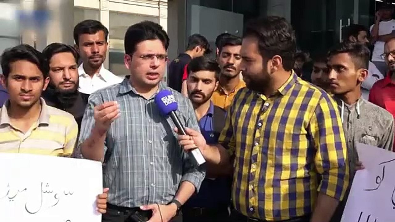 Slow Internet in Pakistan - Protest From Freelancers, eCommerce Sellers, IT Industry
