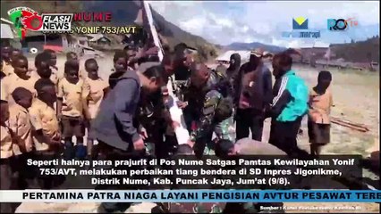 Prajurit Pos Nume Satgas Pamtas Kewilayahan Yonif 753/AVT Lakukan Perbaikan Tiang Persiapan HUT ke-79 RI di Distrik Nume Kabupaten Puncak Jaya