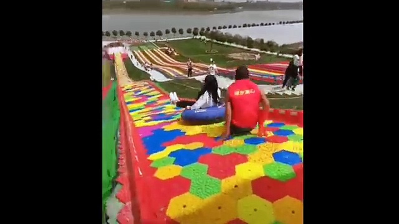 Funniest_Fails_Of_The_Year_Compilation(360p)