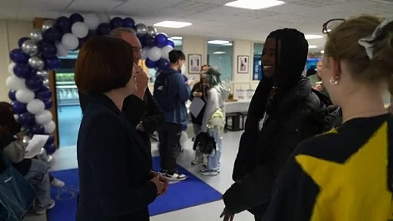 Minister praises ‘resilience’ of A-Level students