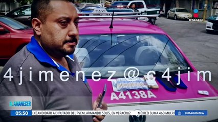 Taxista devuelve 100 mil pesos que un pasajero olvidó en su unidad
