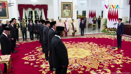 Jokowi Beri Tanda Kehormataan Ke Beberapa Tokoh di Istana RI