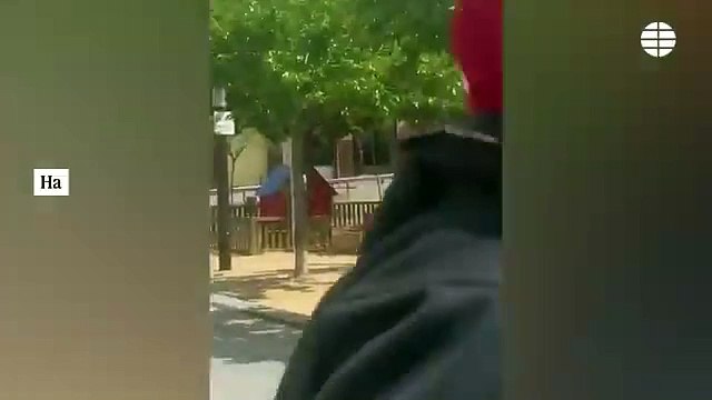 El padre de Lamine Yamal, perla del Barça, ataca una carpa de Vox en Mataró