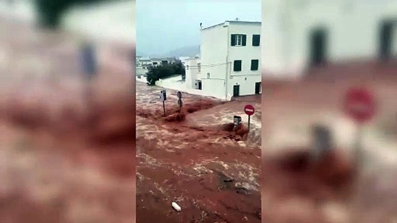 La DANA llega a Menorca y provoca graves inundaciones en Es Mercadal