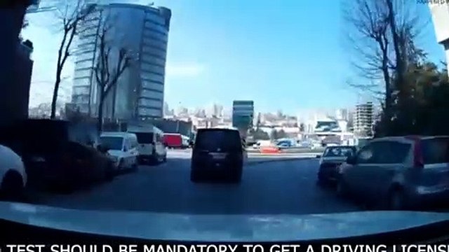 Beginners should drive a compact car