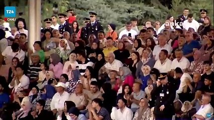 Erdoğan'ın katıldığı mezuniyet töreninde konuşan Jandarma Genel Komutanı Arif Çetin: Biz bu millete efendi değil, hizmetkar olmaya geldik