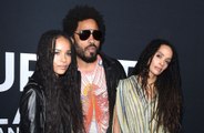 Zoë Kravitz admite que fue muy doloroso alejarse de su madre cuando se separó de su padre