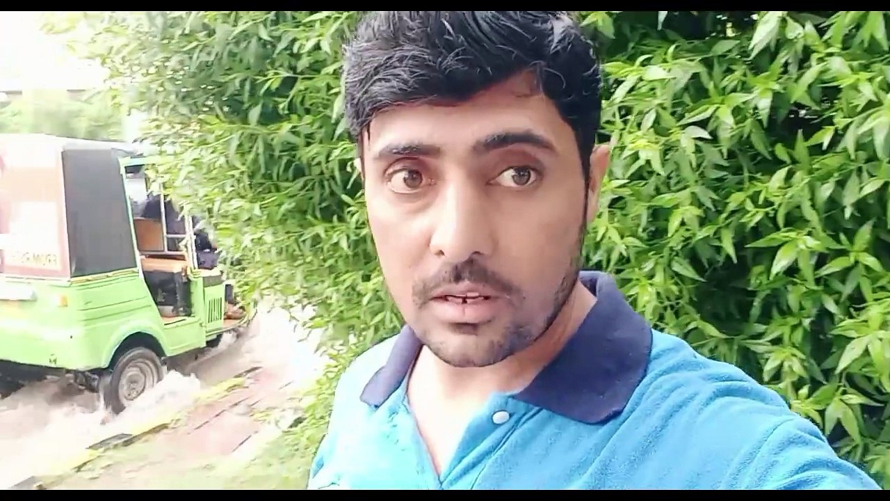 Mosam ki sorat-e-Hal aj lahore Pakistan me bht ziada barish hoee hai