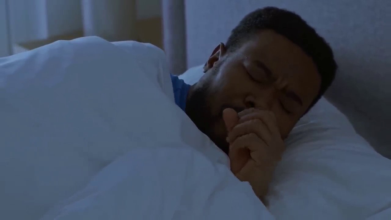 Rub VICKS VapoRub on Your Feet and Toes and Discover What Happens Next!  Dr. Mandell