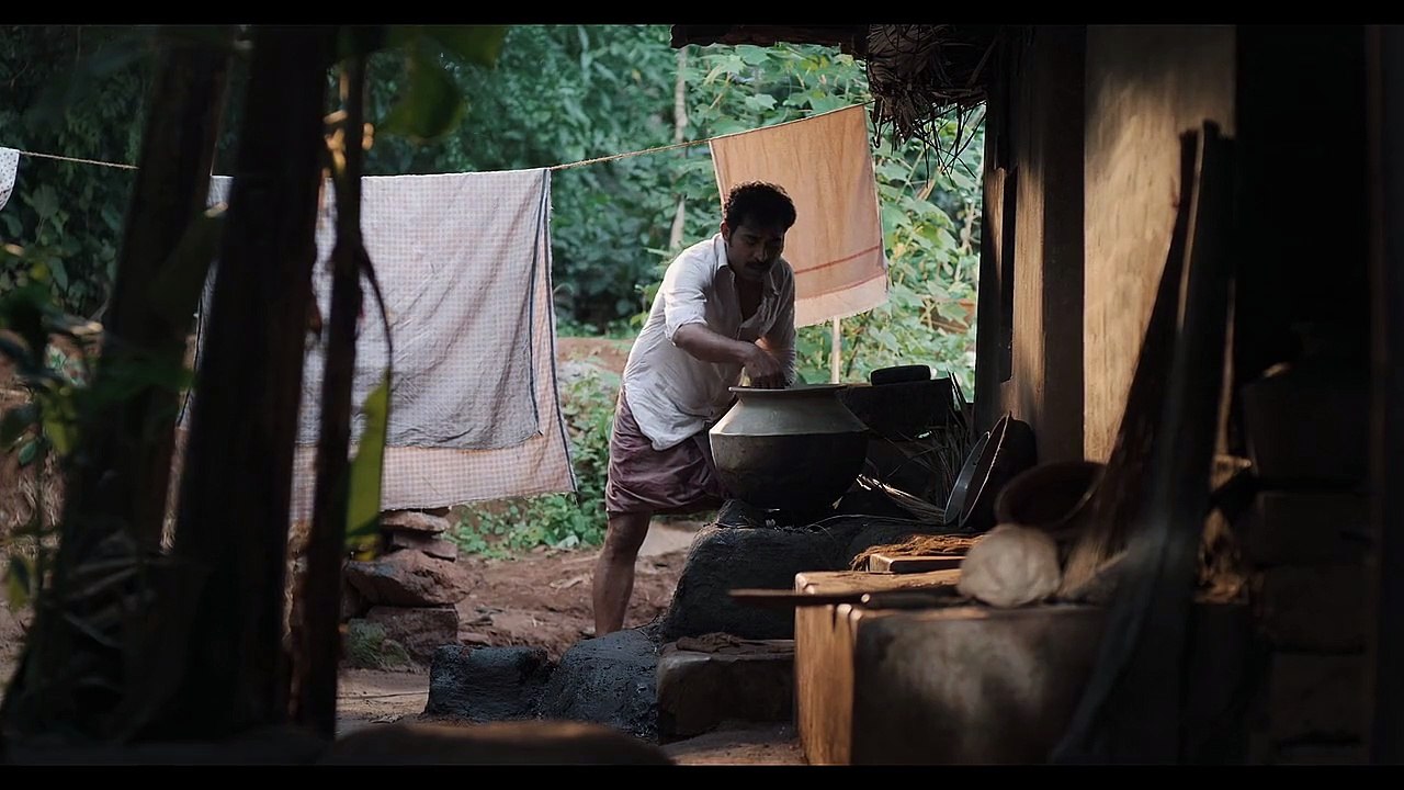 Nagendrans.Honeymoons.S01E01