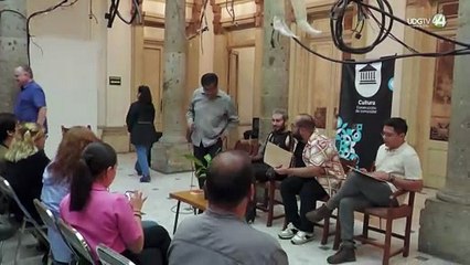 El escritor tapatío Edgar Espinosa presenta su libro ‘Relatos eróticos por no decir estrambóticos’