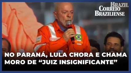 Em cerimônia, Lula chora e chama Moro de "juiz insignificante"