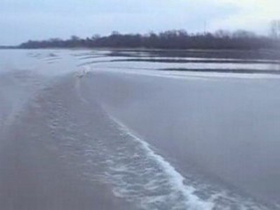 petit mascaret sur la garonne