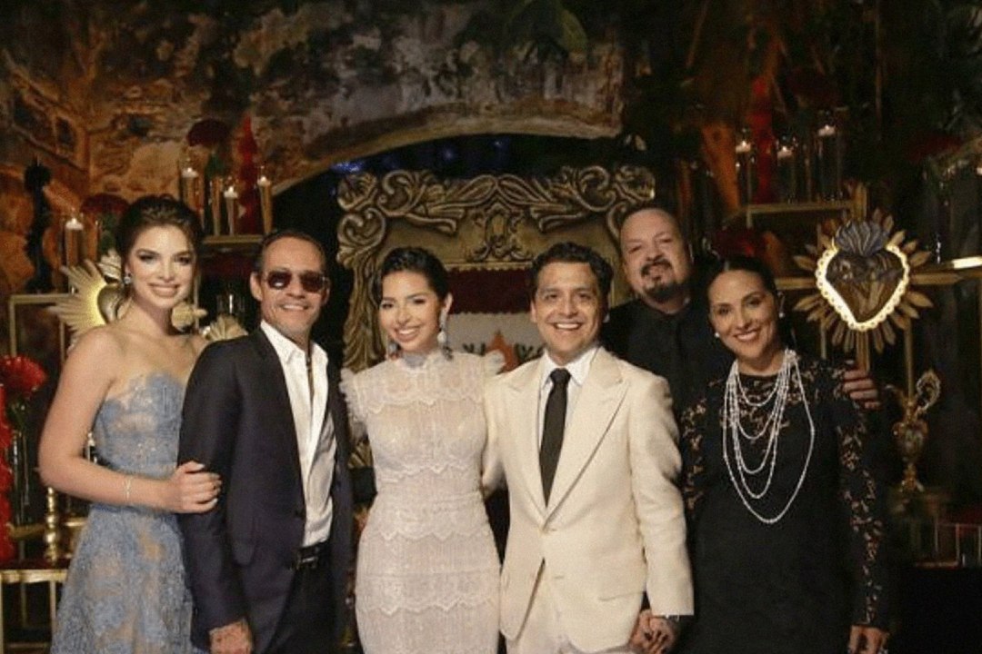 Pepe Aguilar comparte en Instagram la celebración de su cumpleaños junto a Christian Nodal, Ángela Aguilar y su familia