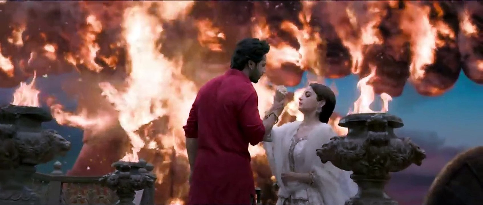 Kalank ｜ Official Trailer ｜ Varun ｜ Aditya Roy ｜ Sanjay ｜ Alia ｜ Sonakshi ｜ Madhuri｜ Abhishek Varman