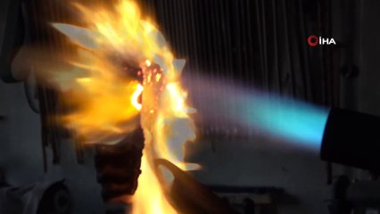 Bitlis'te bin yıllık ceviz ağacından yapılıyor! Malazgirt kutlamalarında kullanılıyor