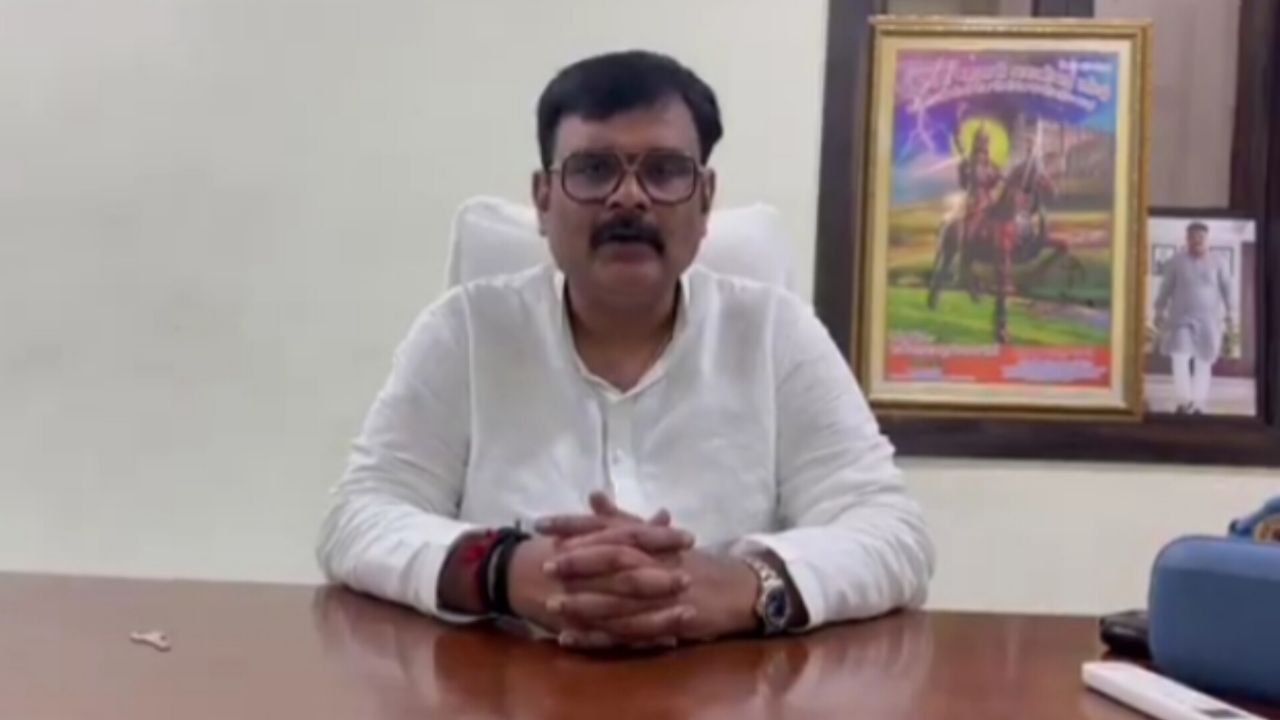 Video: हिंदुओं का उत्पीड़न, 25 दिन की पदयात्रा,...