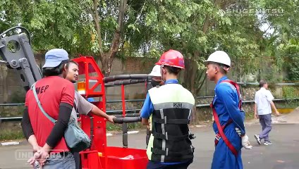 PROSES TRAINING UNIT SHIGEMITSU SELF-PROPELLED ARTICULATING BOOMS AB160J DI NIKE FACTORY