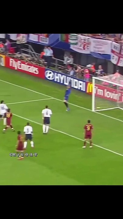 Young Ronaldo vs England_2006 ☠️