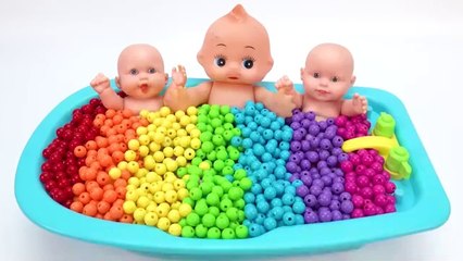Mixing candy with making rainbow bathtub
