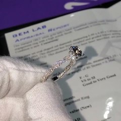 Stand Out with Emerald Cut Rings In Toronto