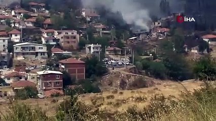 İzmir'de orman yangını evlere sıçradı! Havadan ve karadan müdahale sürüyor