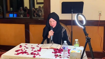 US Girl Heart Touching Tilawat || Surat Al Furqan || Qurak Pak || Islamic Hub