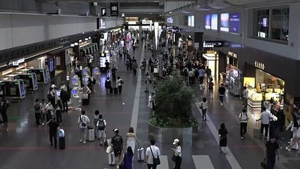 Ameaça de tufão cancela centenas de trens e voos no Japão