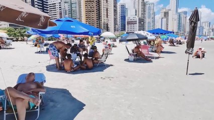 Prtty girls enjoy life with beach summer best video enjoy holiday