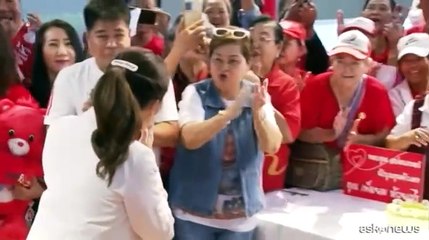 La giovane Paetongtarn Shinawatra eletta premier della Thailandia