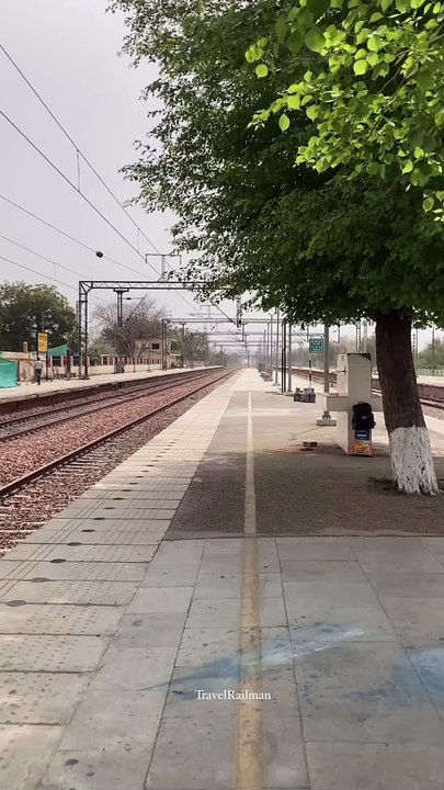 Close look of vandebharat #vandebharat #viral #trending #new #today #close #look #looks #train #trains #india #himachalpradesh #himachal