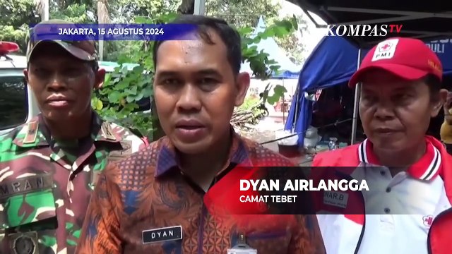 Jusuf Kalla Sambangi Korban Kebakaran di Manggarai, Salurkan Bantuan dari PMI Pusat